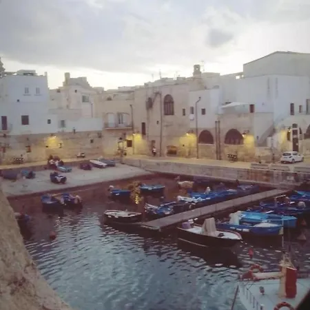 Casa Carlotta * Monopoli